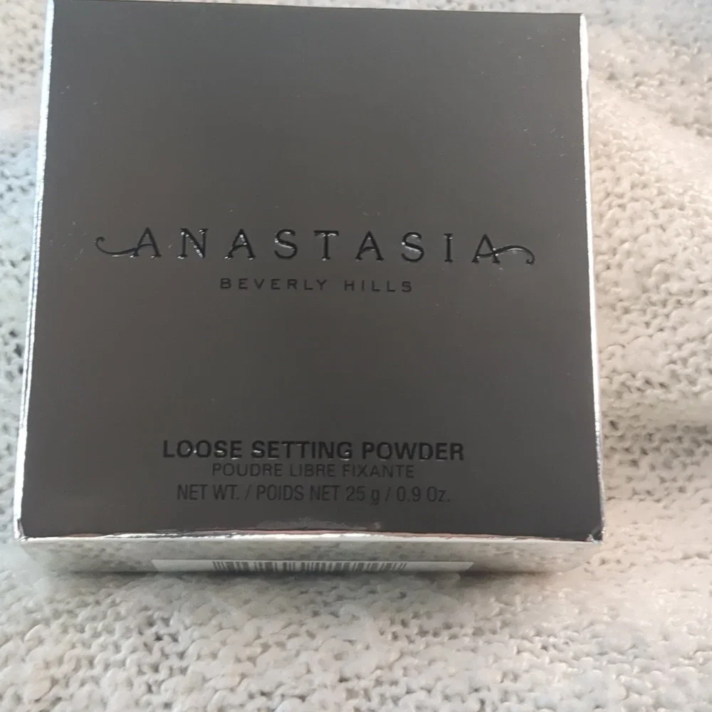 Anastasia Beverly Hills Loose Setting Powder, 25g/0.90oz